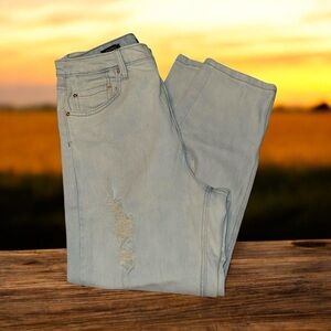 Wild Fable Highest Rise Mom Jean Denim Distressed Jeans Wimens Size 14 32 NWT